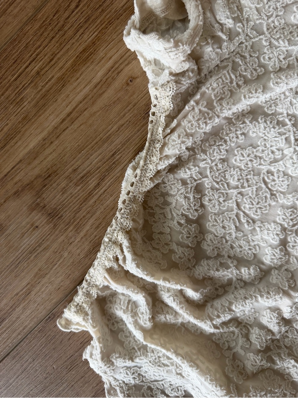 Free People Anora Baby Tee Cream Lace Short-Sleeve Ruffle Top - Picture 8 of 9